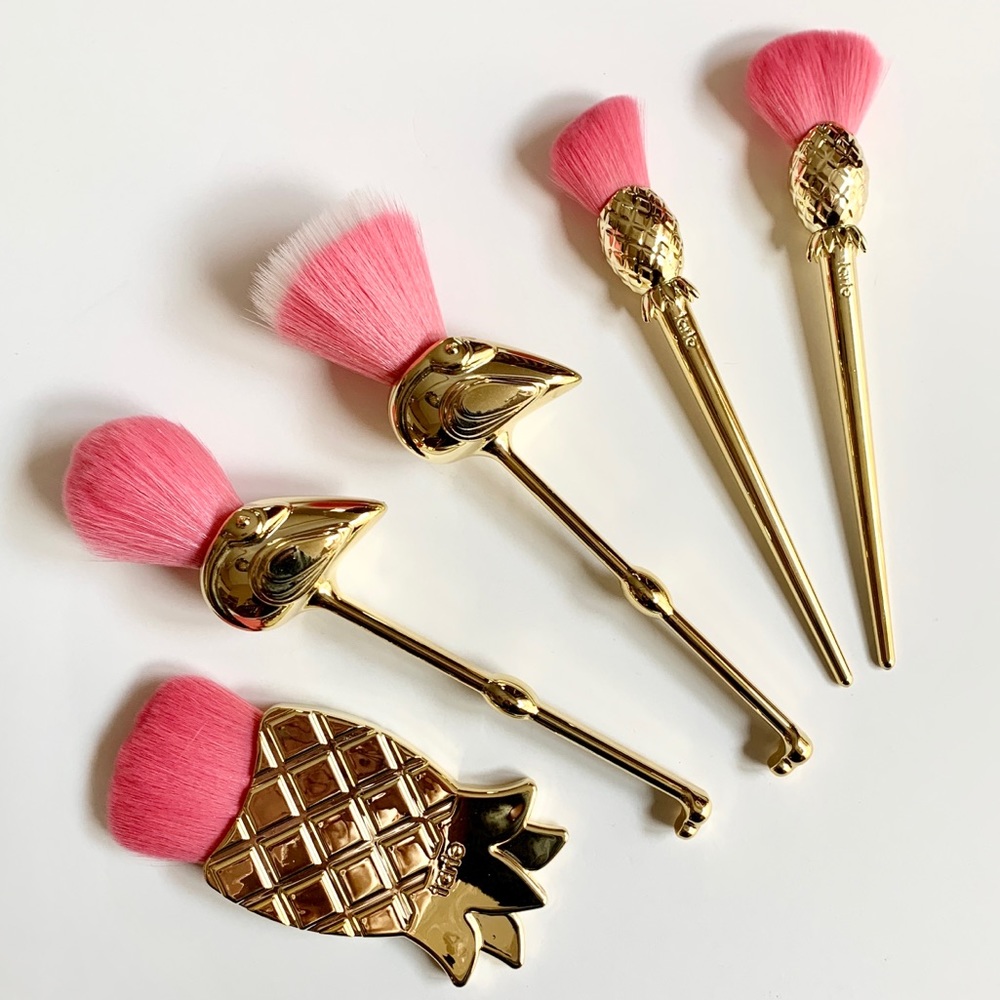 Tarte Let’s Flamingle 5-Piece Makeup Brush Set